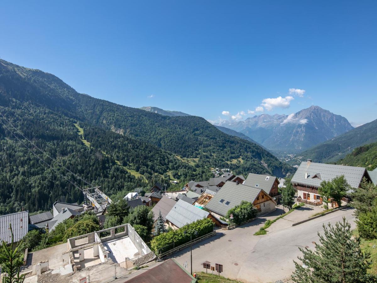 Vacanceole - Le Dome Des Rousses Aparthotel Vaujany Exterior photo